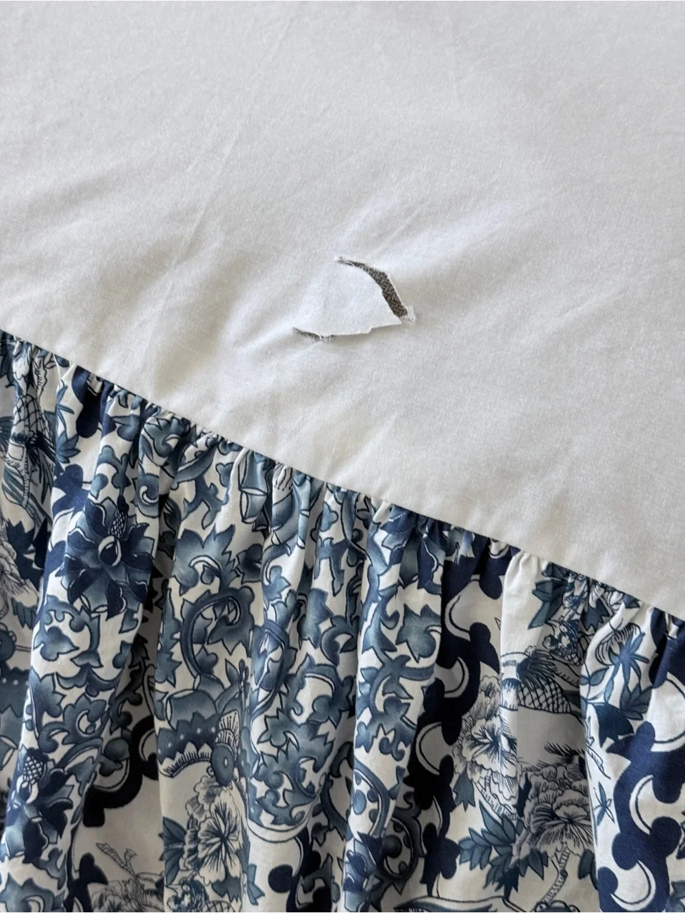 Ralph Lauren Tamarind Bed Skirt Queen Size